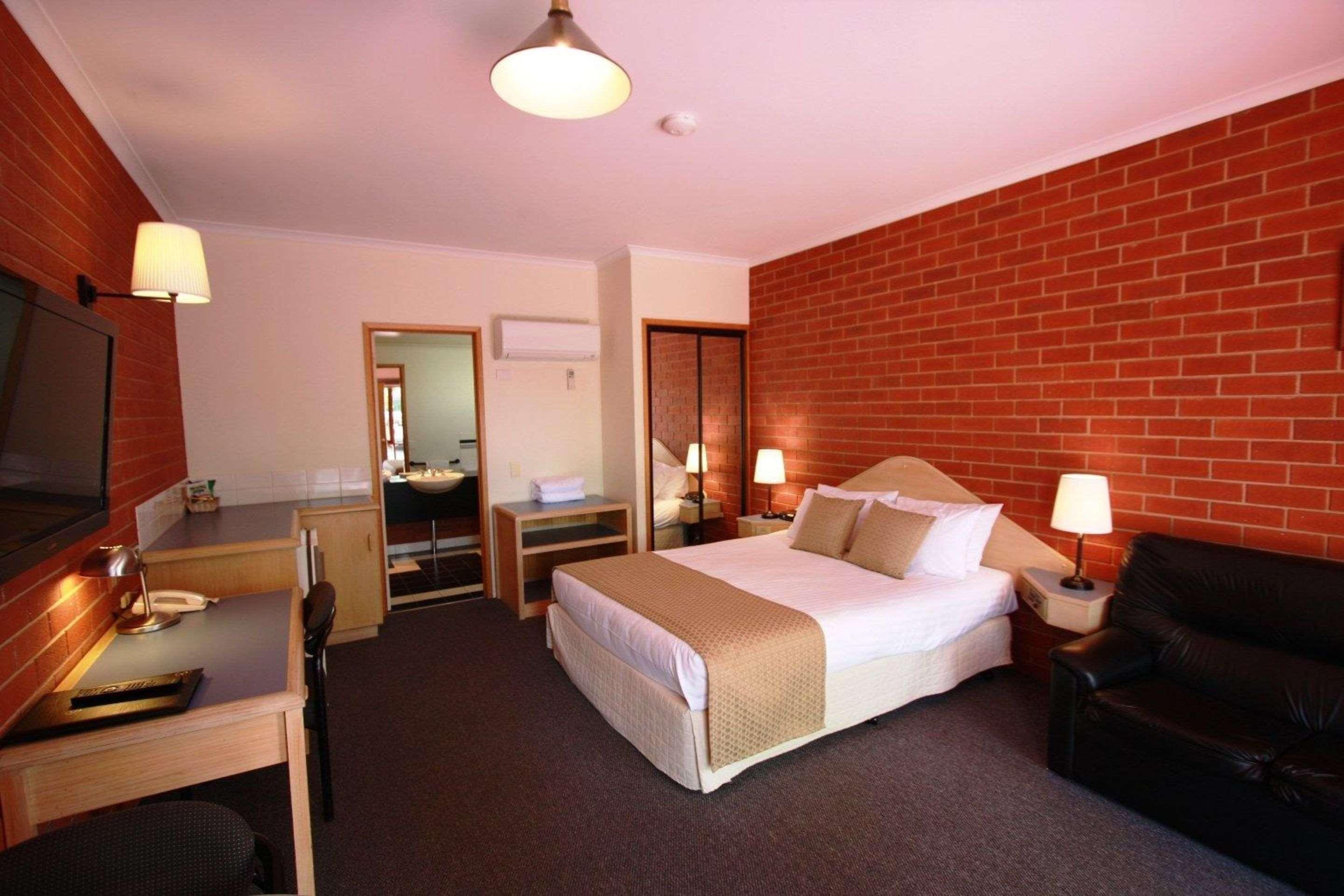 Comfort Inn Lady Augusta Swan Hill Room photo