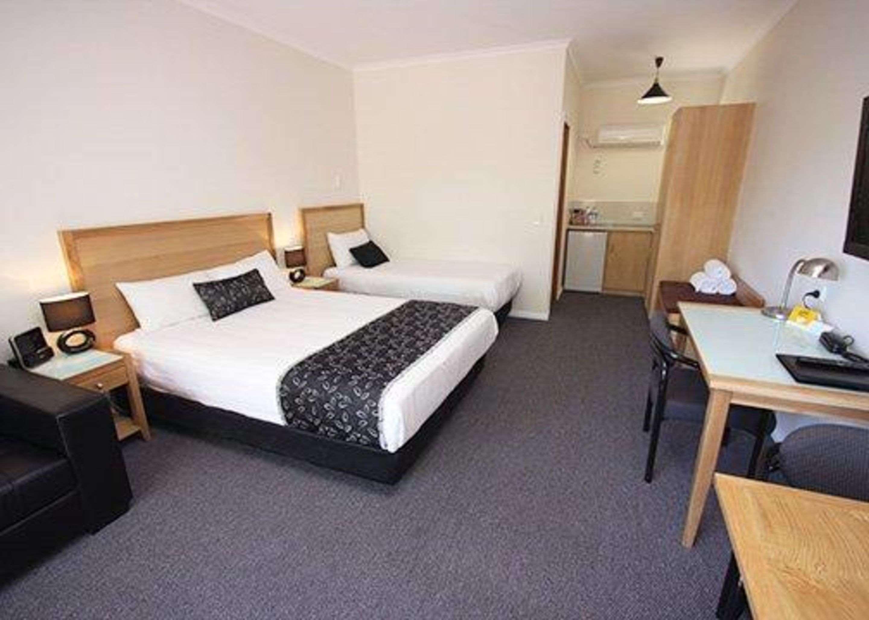 Comfort Inn Lady Augusta Swan Hill Exterior photo