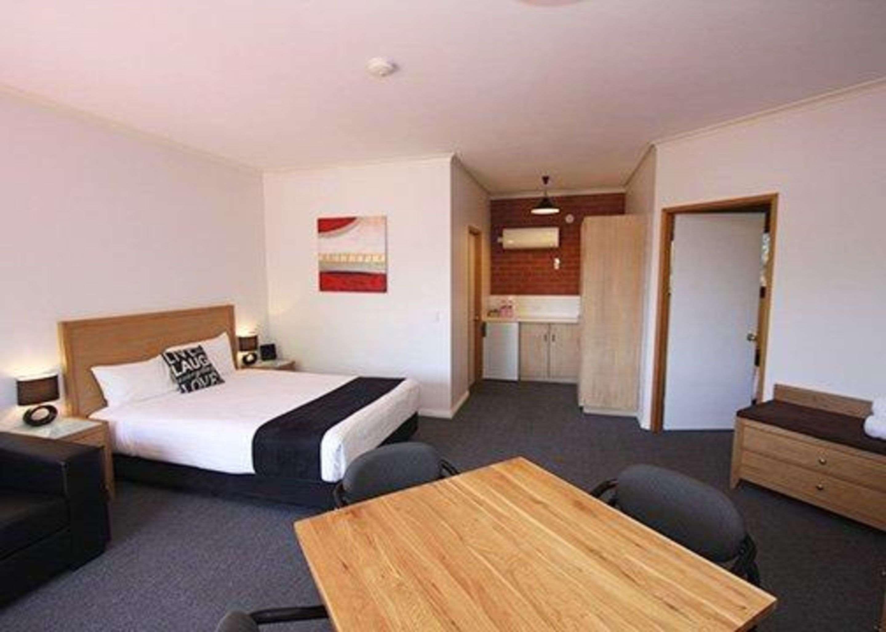 Comfort Inn Lady Augusta Swan Hill Exterior photo